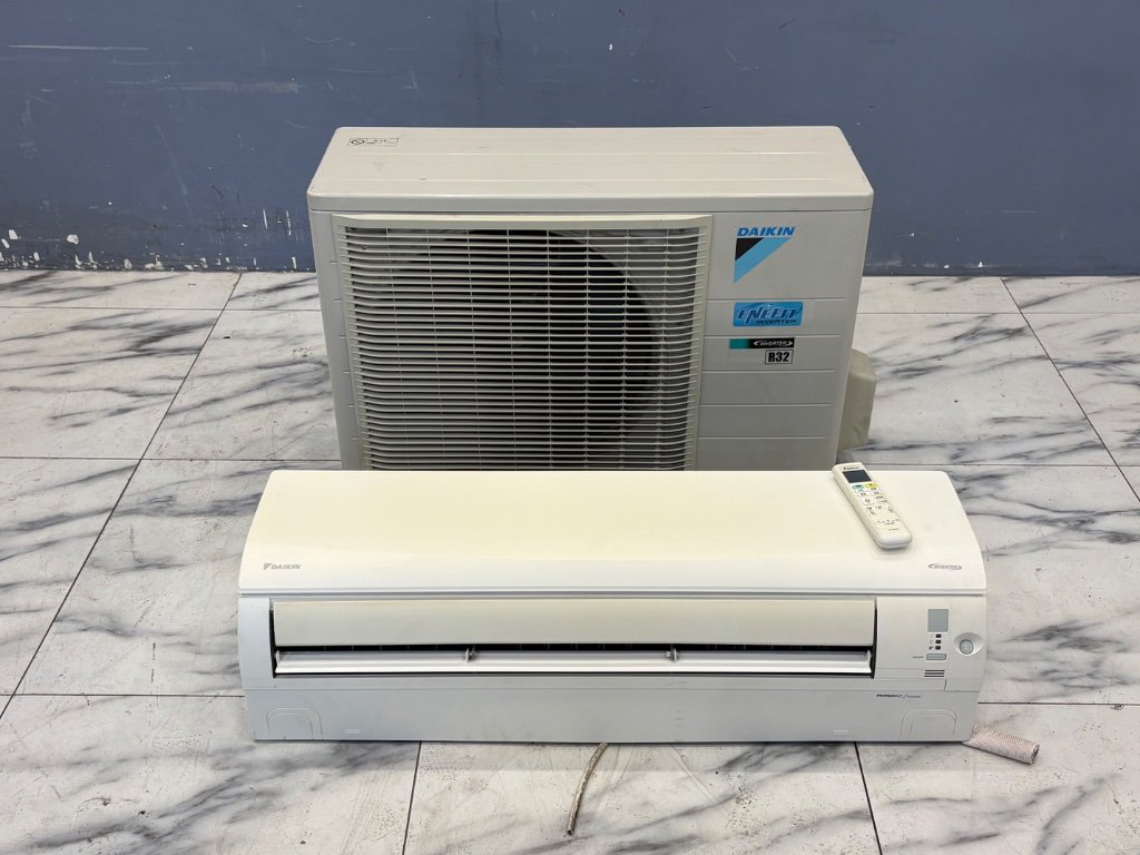 大金 Daikin 分離式冷暖 冷 6KW、暖 6KW