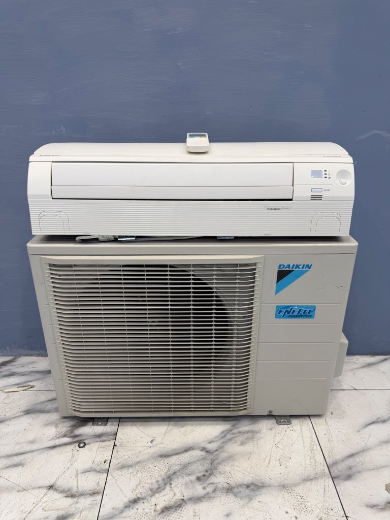 大金 Daikin 分離式冷暖 冷 2.2KW、暖 2.7KW