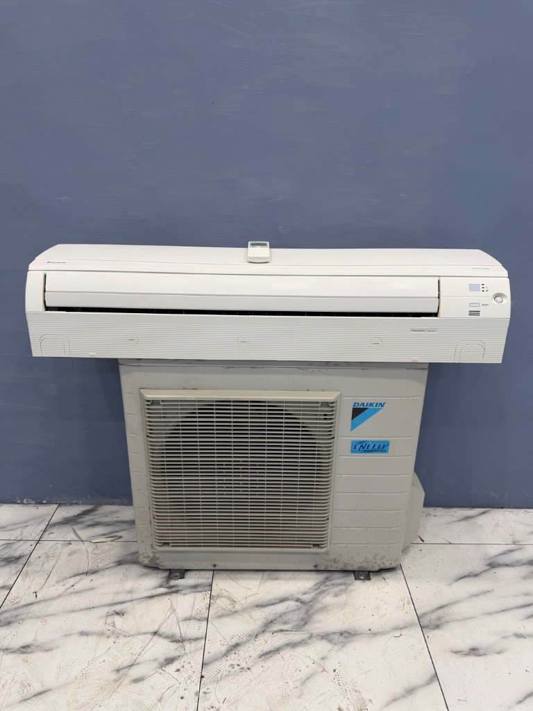 大金 Daikin 分離式冷暖 冷 6KW、暖 7.2KW