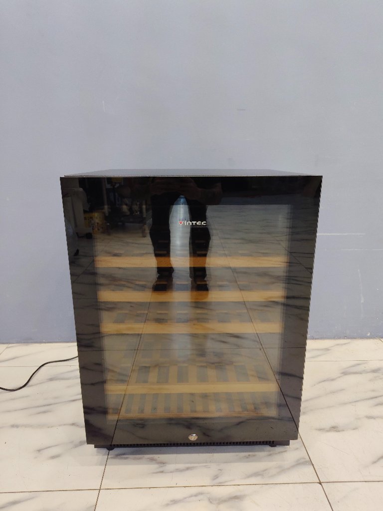 Vintec 其他家電 恆溫酒櫃 146L