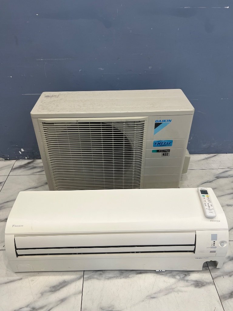 大金 Daikin 分離式冷暖 冷 4KW、暖 4KW