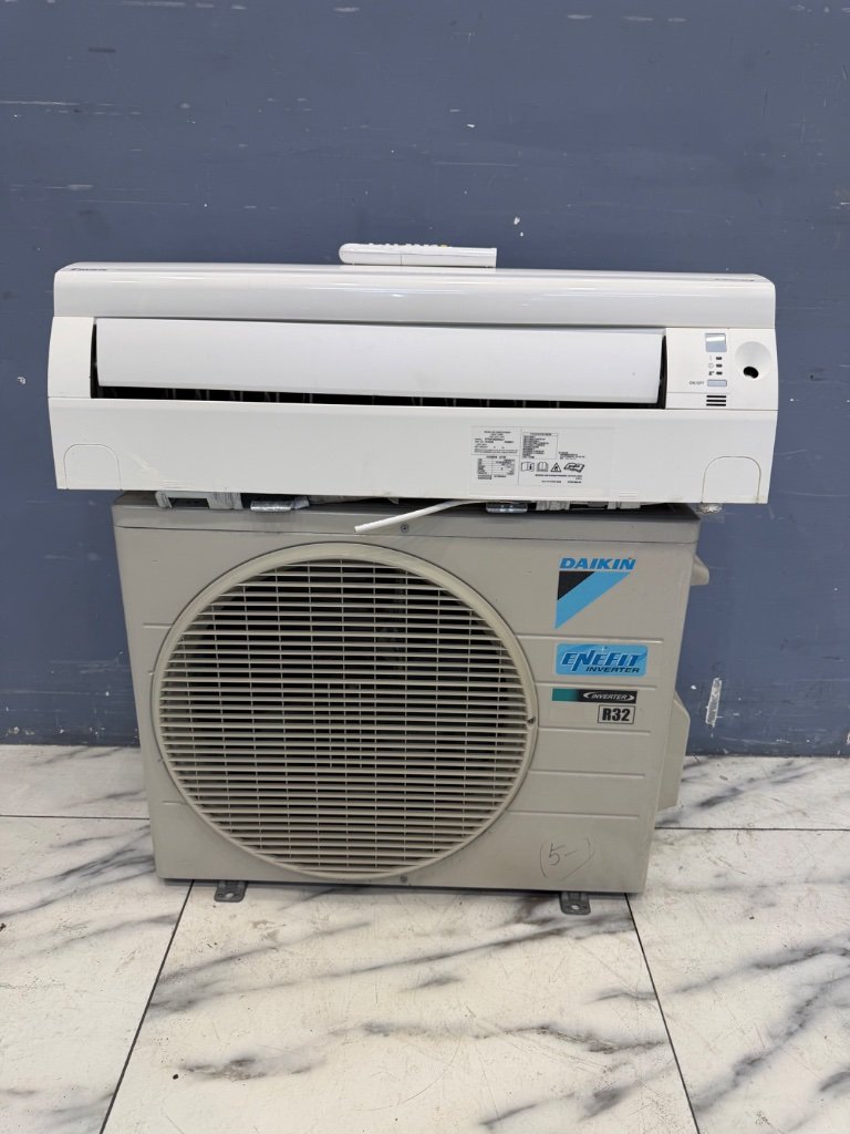 大金 Daikin 分離式冷暖 冷 2.5KW、暖 2.5KW